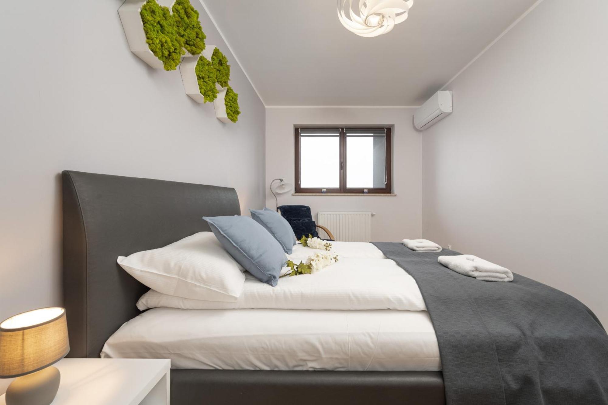 Comfortable Apartment Krakowska Wroclaw With Free Parking By Noclegi Renters Exteriör bild