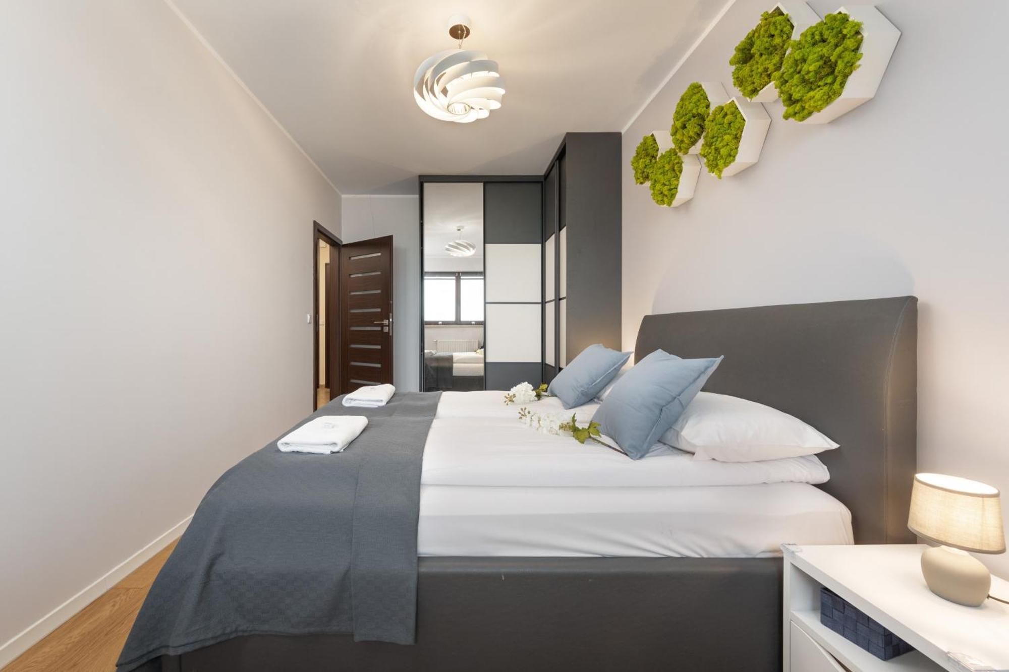 Comfortable Apartment Krakowska Wroclaw With Free Parking By Noclegi Renters Exteriör bild