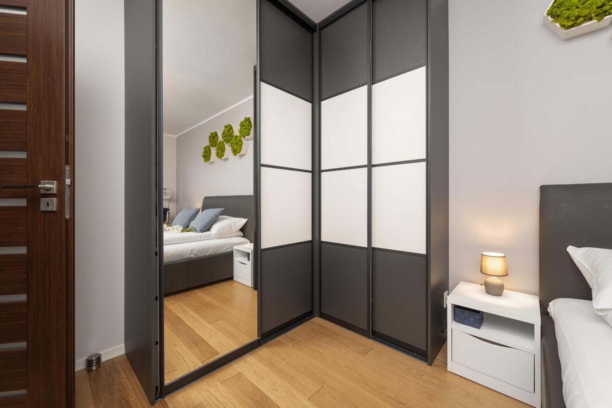 Comfortable Apartment Krakowska Wroclaw With Free Parking By Noclegi Renters Exteriör bild