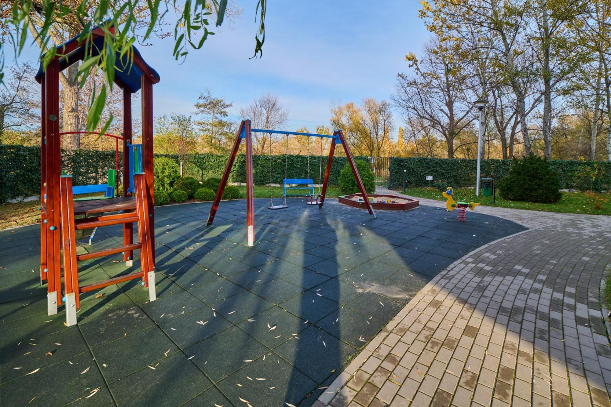 Comfortable Apartment Krakowska Wroclaw With Free Parking By Noclegi Renters Exteriör bild